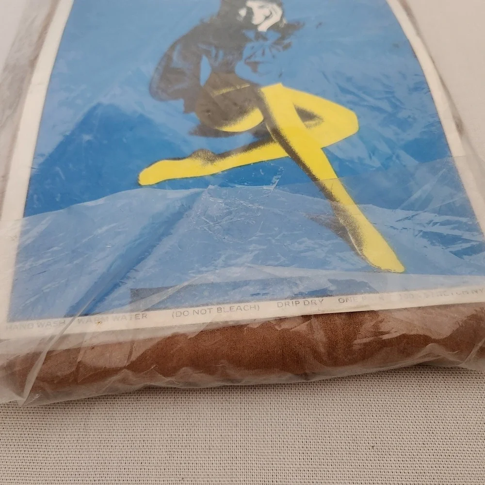 Vtg NOS Danskin 185 Stirrup Tights Sun Tan Size D Full Fashioned Footless 70s